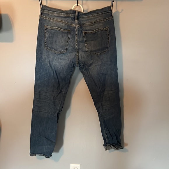 Banana Republic Stretch Boyfriend Jean - Picture 2 of 3